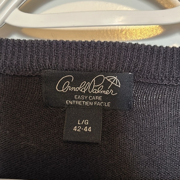 Soft and comfy knit sweater - Picture 3 of 5